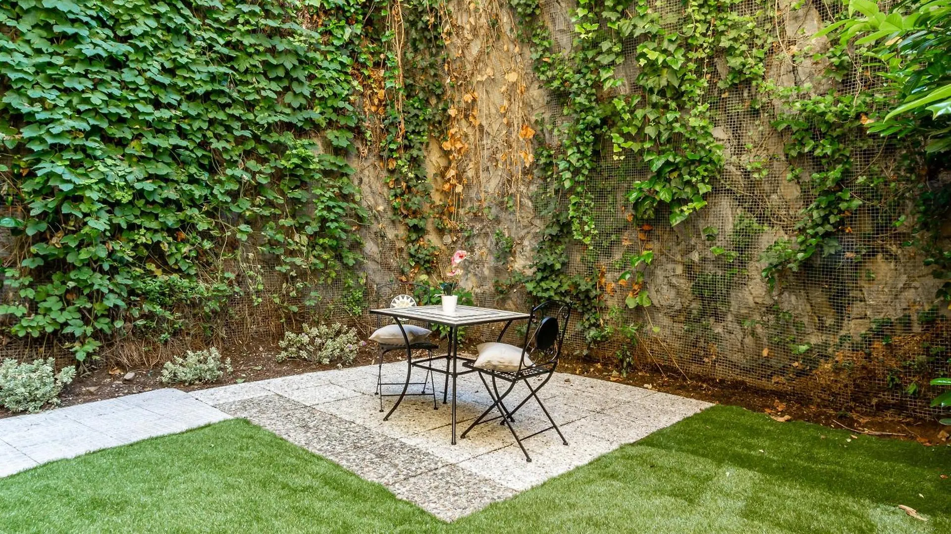 Private Garden & Garage - Self Check-In & Remote Access Appartement Como 0*,